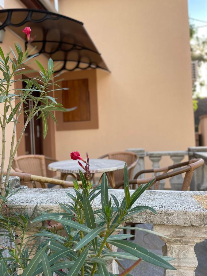 Kovacs Apartmanhaz Kiskunhalas Extérieur photo