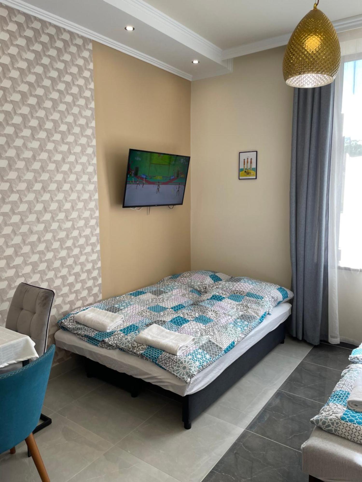 Kovacs Apartmanhaz Kiskunhalas Chambre photo