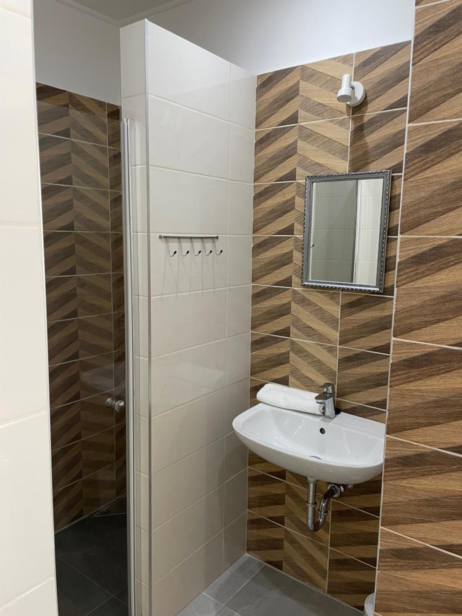 Kovacs Apartmanhaz Kiskunhalas Chambre photo