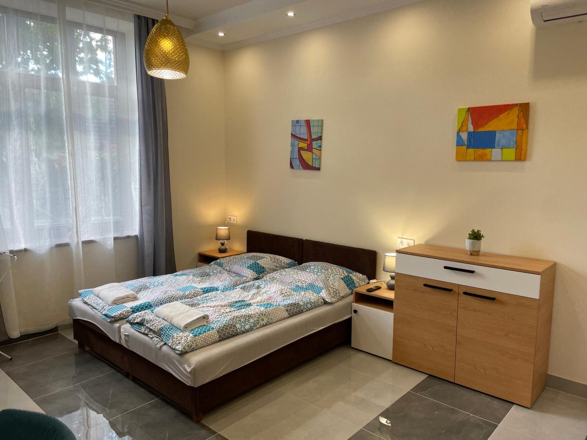 Kovacs Apartmanhaz Kiskunhalas Chambre photo