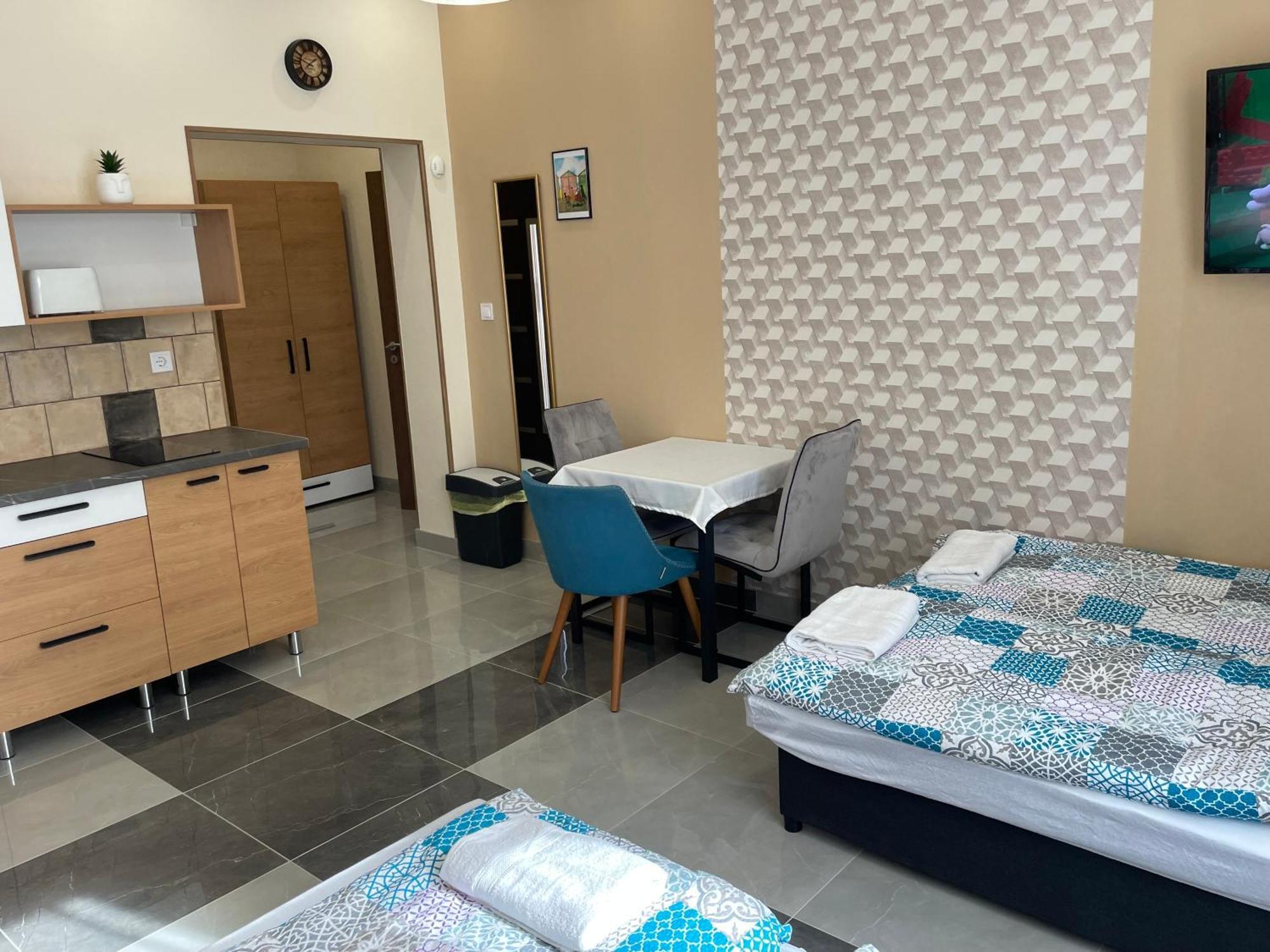 Kovacs Apartmanhaz Kiskunhalas Chambre photo