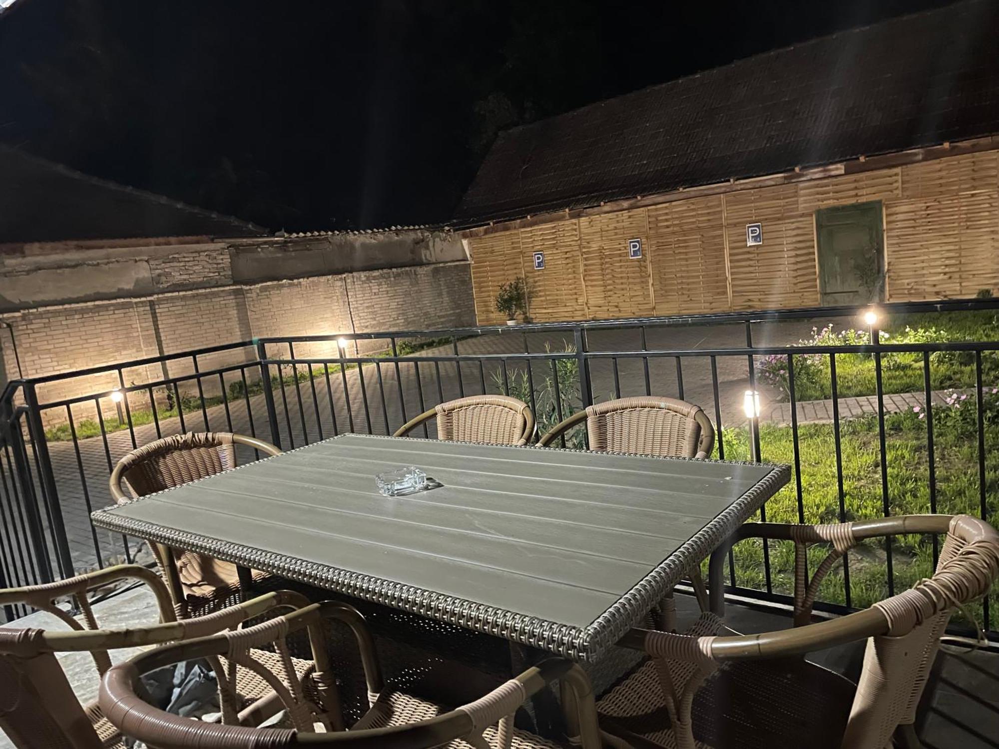 Kovacs Apartmanhaz Kiskunhalas Chambre photo